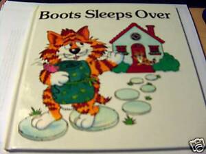 Boots Sleeps over (Boots Storybooks) Sara James and Pamiel Barcita