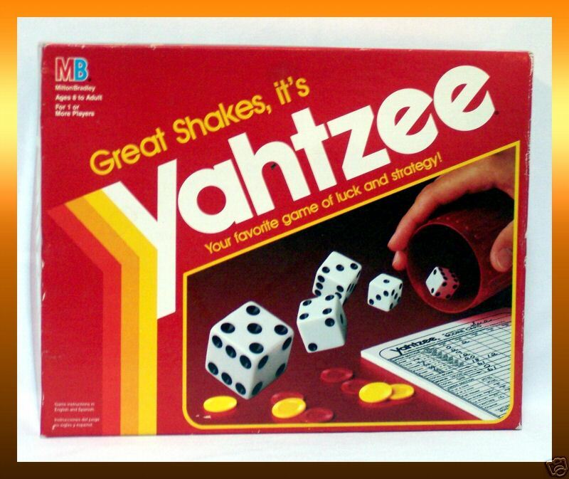 Vintage 1982 Milton Bradly Original YAHTZEE Dice Game  