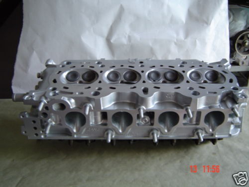 HONDA 1.6 CIVIC VTEC CYLINDER HEAD P2J. 95 2000  