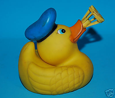 80´s SAILOR DUCK DUCKY RUBBER SQUEEZE SQUEAK TOY RARE  